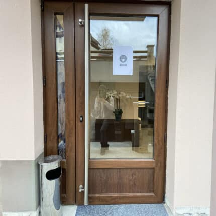 PVC ulazna vrata Inoutic / Deceuninck